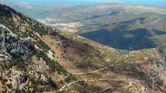 Krétu i další řecké ostrovy zasáhlo silné zemětřesení