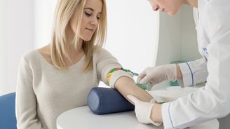 Syndrom bílého pláště: Strach může komplikovat vaši diagnózu. Svěřte se lékaři Syndrom bílého pláště: Strach může komplikovat vaši diagnózu. Svěřte se lékaři