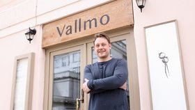 Restaurace Vallmo a její šéfkuchař Martin Makovička získala ocenění Křišťálový špendlík.