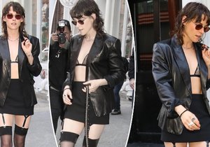 Kristen Stewart se oblékla jako domina.