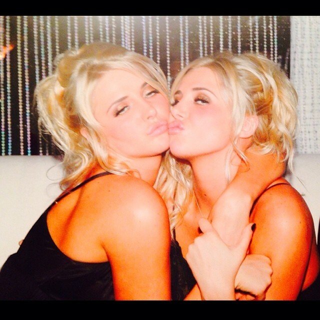 Dvojčata Karissa a Kristina Shannonovy žily v Playboy Mansion dva roky