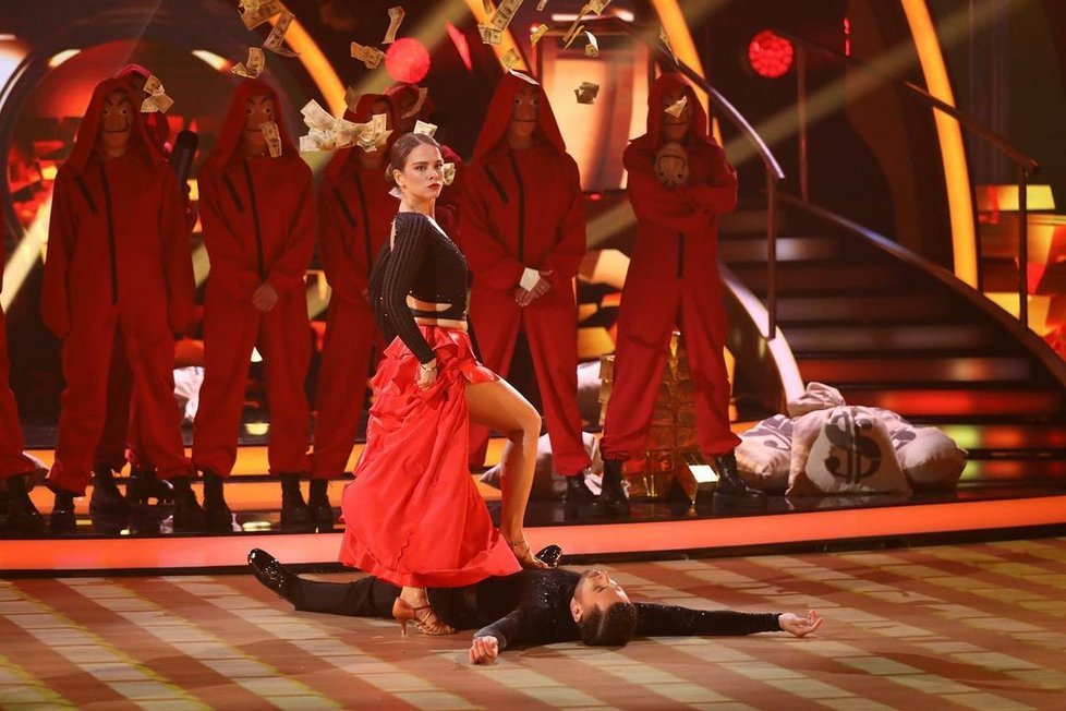 Kristína Svarinská září v show Let&#39;s Dance.