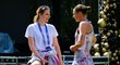 Karolína a Kristýna pořádají  tradiční letní kemp Plíšková Tennis Academy pro začínající tenisty.