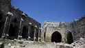 Křižácký hrad Krak des Chevaliers byl při bojich mezi syrskými povstalci a vládou značně poškozen