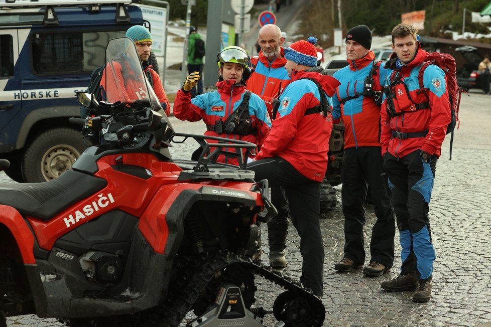 Pátrání po čtyřicetileté Janě a jejím tříletém synovi. (2. ledna 2023)