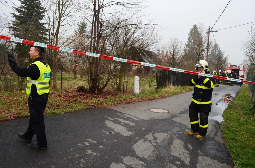 Policie podezřelého chytila na místě činu, prozradila ho jeho zvědavost