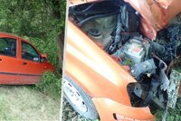 Při vážné nehodě osobáku u Kvasic se zranily i děti! Policie hledá svědky