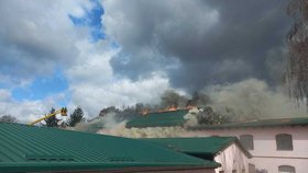 Požár lakovny v Krucemburku na Vysočině
