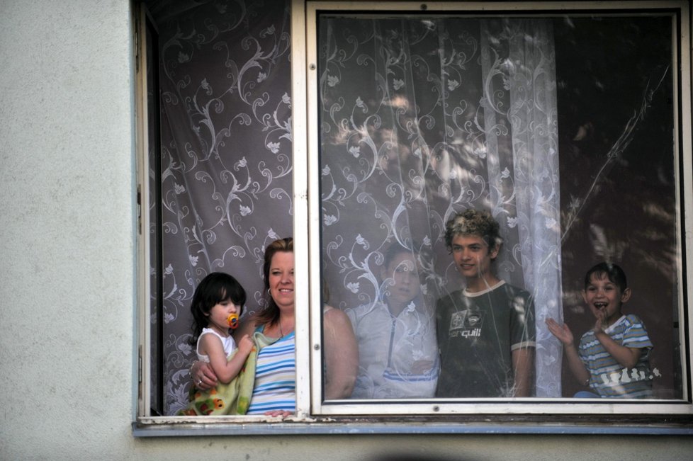 Romové na sídlišti v Krupce