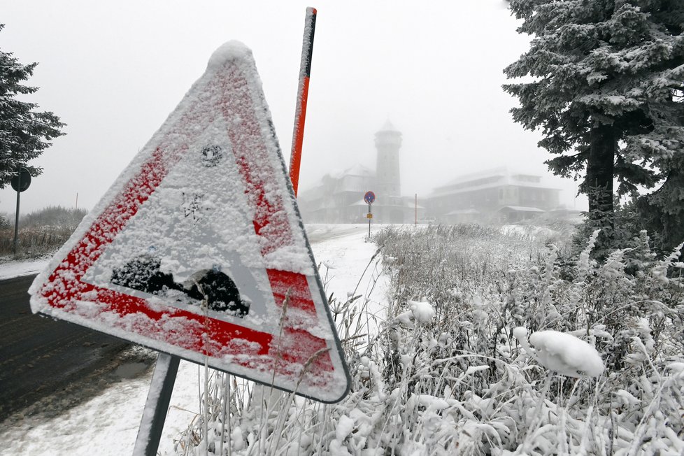 Sníh v Krušných Horách (listopad 2023)