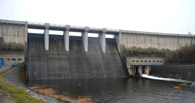 Generálka přehrady Kružberk vyšla na 77 milionů korun a prodlouží životnost díla.