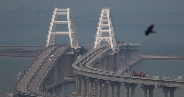 Kyjev představil svůj plán pro osvobozený Krym: Zbourání Putinova mostu i stíhání kolaborantů