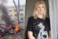 Zdrcená Ukrajinka Krystina (41) se nemůže dostat domů: „Dceři (15) v Žytomyru Rusové rozstříleli školu!“