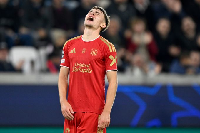 Liga mistrů ONLINE: Daněk u bláznivé přestřelky s Liverpoolem, v akci těžké váhy Liga mistrů ONLINE: Daněk u bláznivé přestřelky s Liverpoolem, v akci těžké váhy