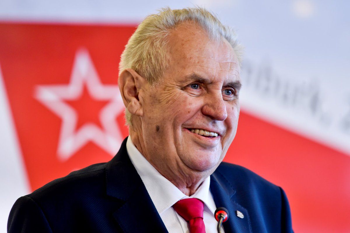 Miloš Zeman na sjezdu KSČM v Nymburku (21. 4. 2018)