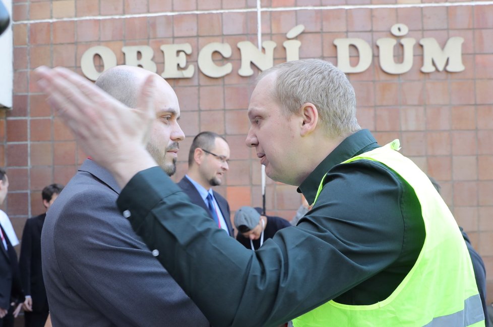 Protest proti sjezdu KSČM a prezidentu Zemanovi v Nymburku (21. 4. 2018)