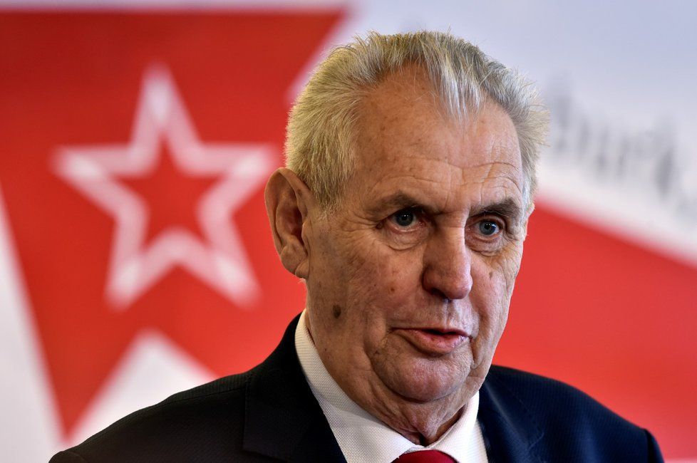 Miloš Zeman na sjezdu KSČM v Nymburku (21. 4. 2018)