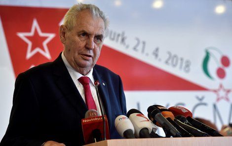 Miloš Zeman na sjezdu KSČM v Nymburku (21.4.2018)