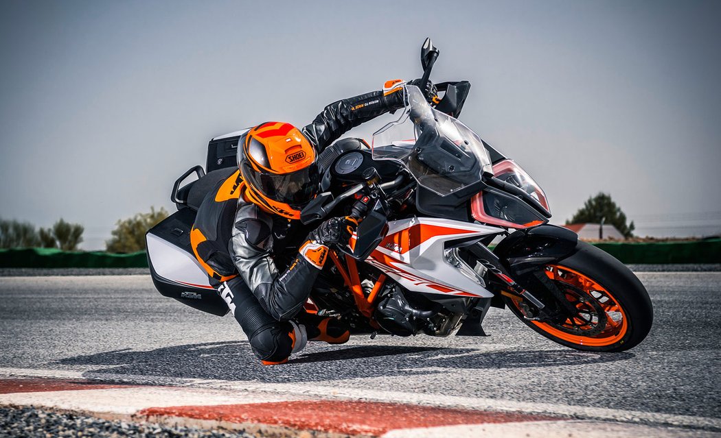 KTM 1290 Super Duke GT