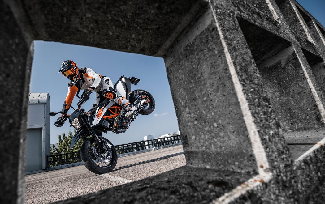 KTM 690 SMC R