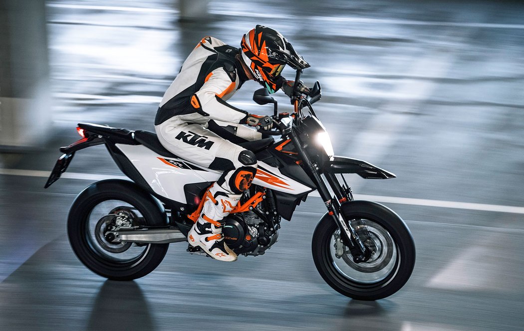 KTM 690 SMC R