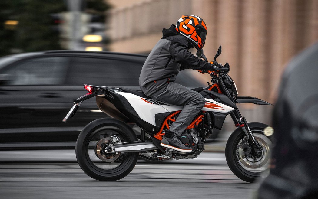 KTM 690 SMC R