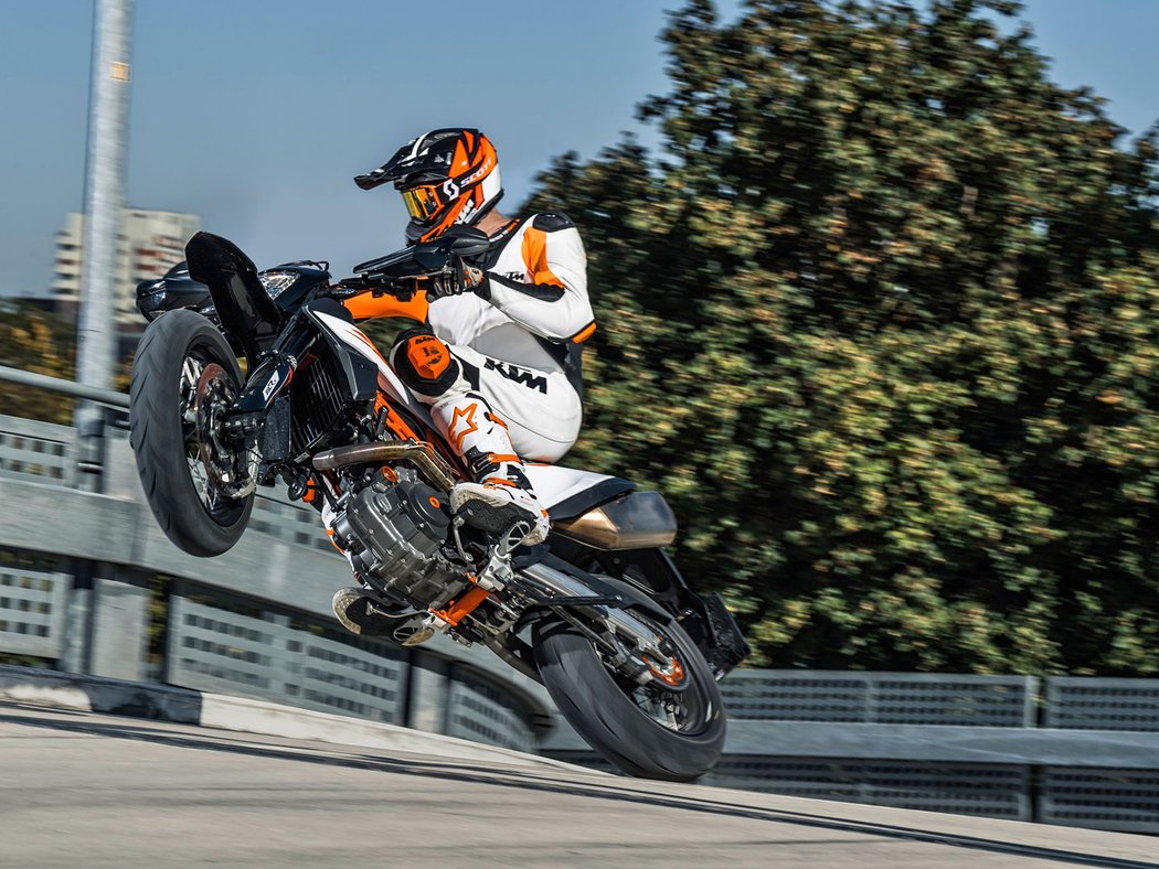 KTM 690 SMC R