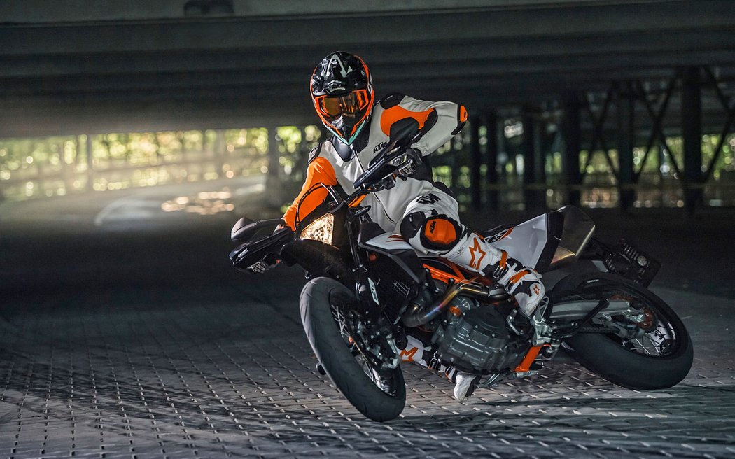 KTM 690 SMC R