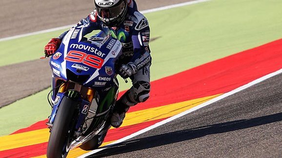 VC Aragonie 2015: MotoGP pro Lorenza, bitva Pedrosy a Rossiho