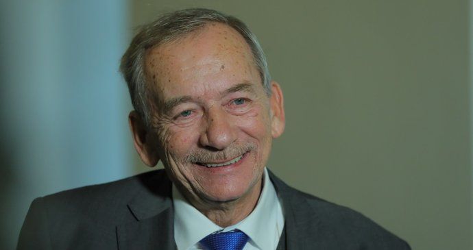 Zemřel Jaroslav Kubera, předsedovi Senátu bylo 72 let. Šlo o náhlou příhodu.