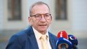 Zemřel Jaroslav Kubera, předsedovi Senátu bylo 72 let. Šlo o náhlou příhodu Zemřel Jaroslav Kubera, předsedovi Senátu bylo 72 let. Šlo o náhlou příhodu
