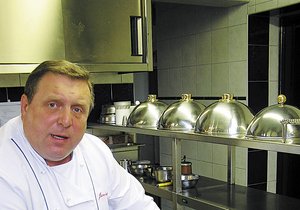 Jaroslav Sapík je vyhlášený kukchař, který dokáže na talíři hotové zázraky.
