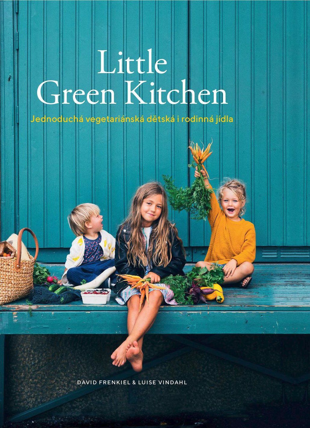 Kuchařku Little Green Kitchen přeložila Markéta Pavleje z blogu Kitchenette. Zakoupíte ji na eshopu www.kitchenetteshop.cz za 549,-