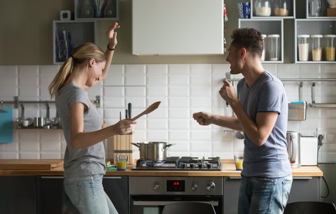 Toužíte po nové kuchyni? Díky ASKO – NÁBYTEK ji můžete mít zdarma