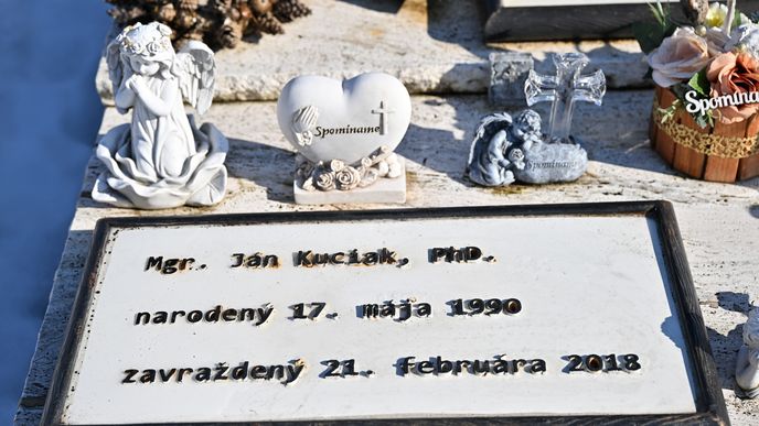 Náhrobek Jána Kuciaka