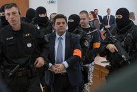 Velká razie: Policie vtrhla do vily Mariana Kočnera, obviněného z nájemné vraždy Kuciaka