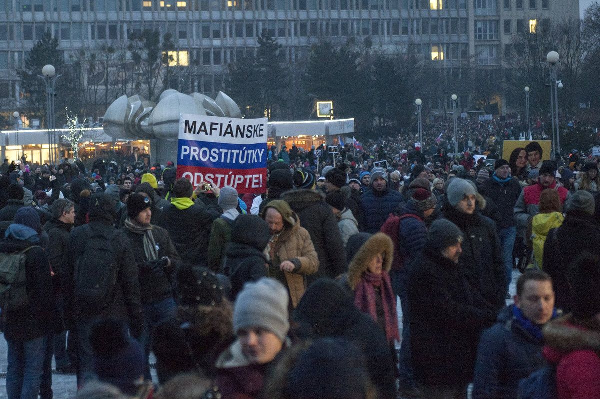 Nespokojení Slováci vyšli do bratislavských ulic.