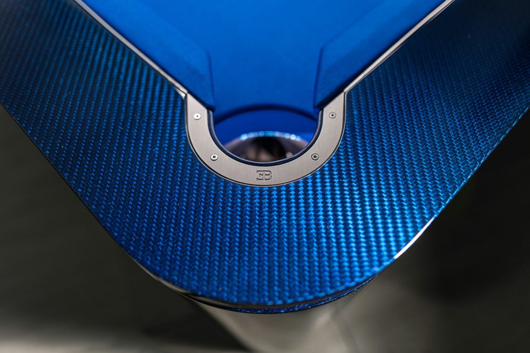 Kulečníkový stůl Bugatti