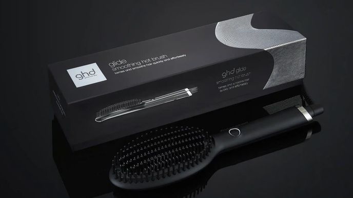 Elektrický kartáč Glide Hot Brush, ghd, 139 GBP, ghdhair.com