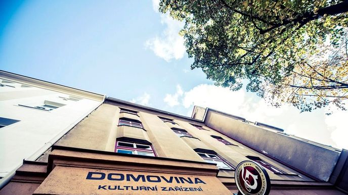 Kulturní zařízení Domovina v pražských Holešovicích Kulturní zařízení Domovina v pražských Holešovicích