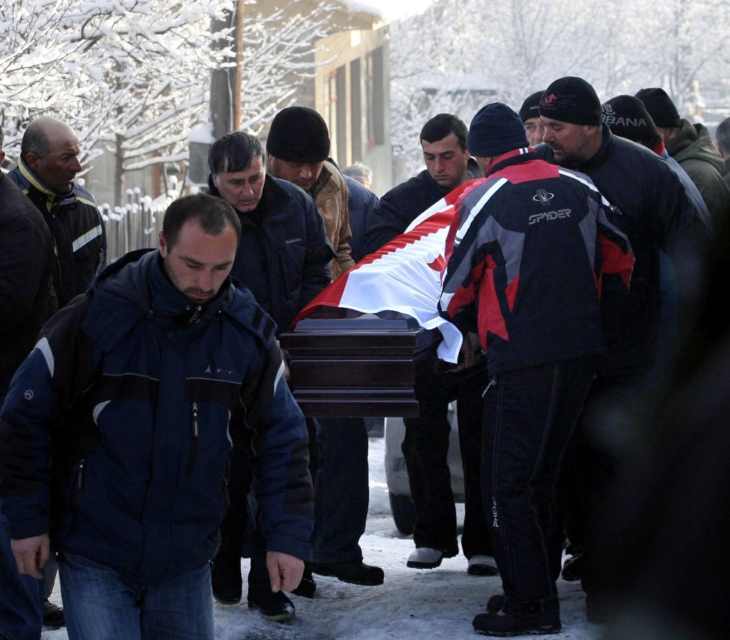 Nodar Kumaritašvili bude pohřben v sobotu ve svém rodném městečku Bakuriani.