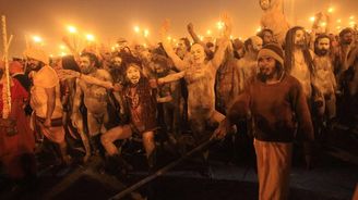 Indická Kumbh-Mela aneb Největší mela lidí na světě      