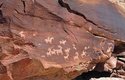 Jezdci na koních se objevují už na skalních malbách v Utahu, jejich stáří si vědci netroufají odhadnout