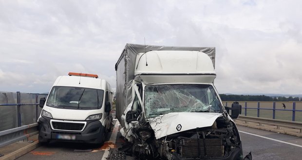 Polský kamioňák srazil a zabil dva silničáře (†57, 58): U soudu vinu odmítl!