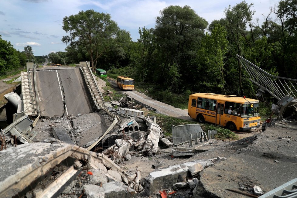 Evakuace Kupjanska v Charkovské oblasti (30. 5. 2022).