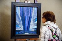 Tvar modré se prodal za 54 milionů: Dražba Kupkova obrazu byla úspěšná