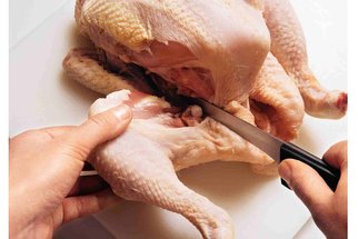 5 tipů, jak správně naporcovat celé kuře 