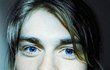 Kurt měl překrásné oči.
