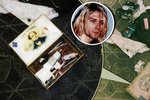 Policie zveřejnila další fotky z místa, kde si Kurt Cobain vzal život.