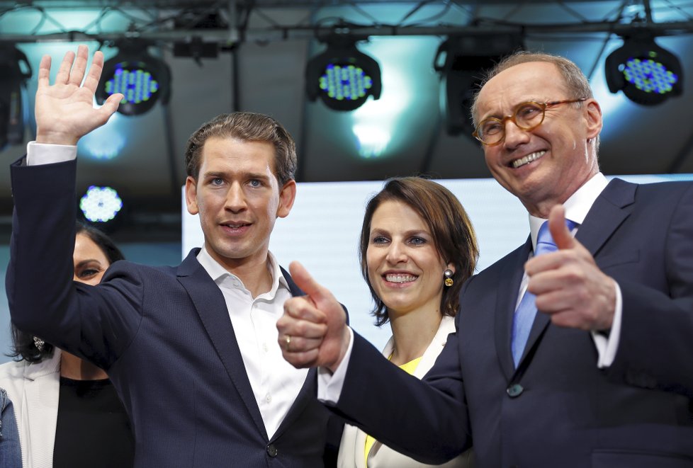 Rakouská lidová strana (ÖVP) kancléře Sebastiana Kurze je nehledě na vládní krizi v alpské republice jasným vítězem voleb do Evropského parlamentu, hned druhý den ale vláda padla
